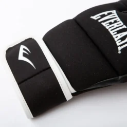 Everlast Core Kickbokshandschoenen - Zwart