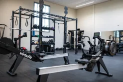 Flow Fitness Rubberen Tegel met Waterdichte SBR-laag - 100 x 100 cm Set