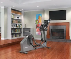 Life Fitness E3 Track Connect Crosstrainer
