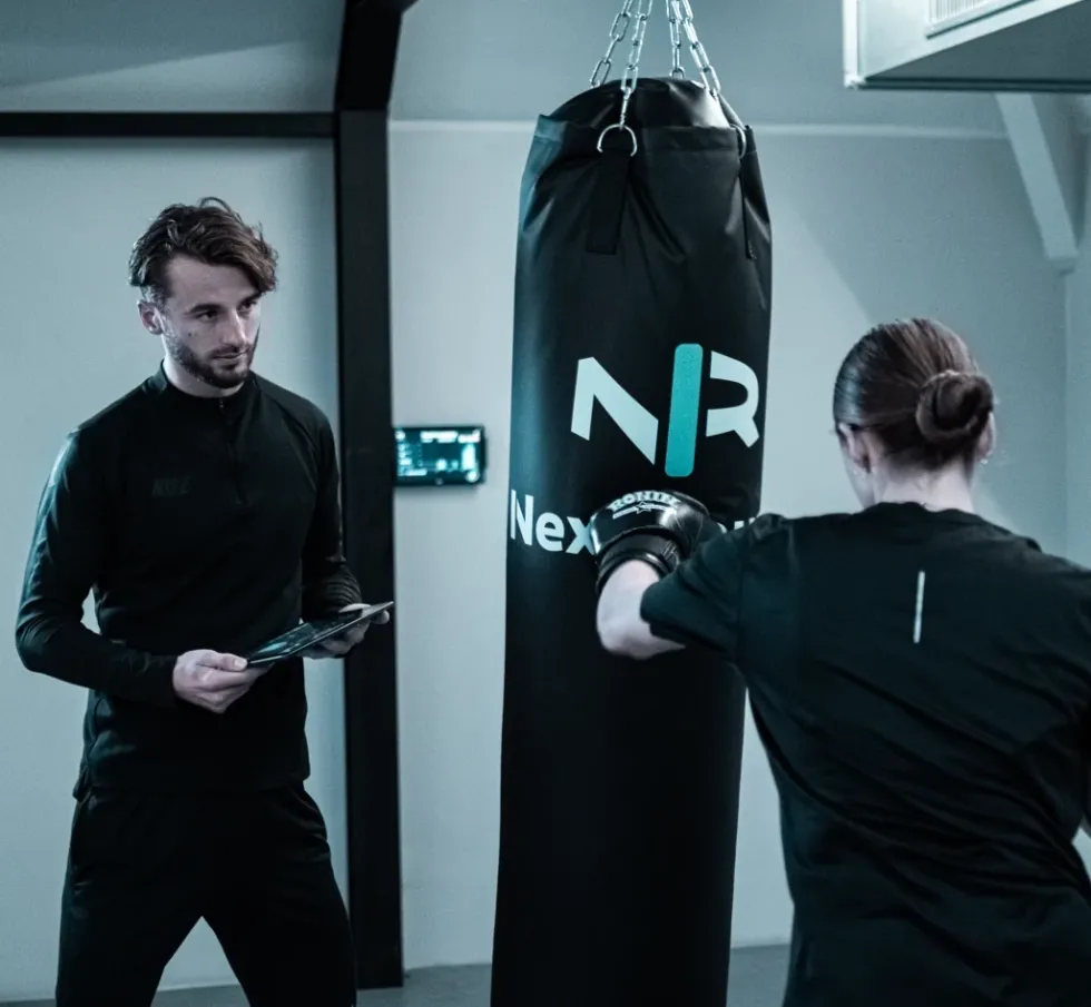 NextRound Smart Boxing Bag Inclusief Tablet Interface