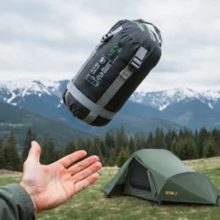 NILS Camp Ultra Light Slaapzak - 710 gr - Zwart/Groen