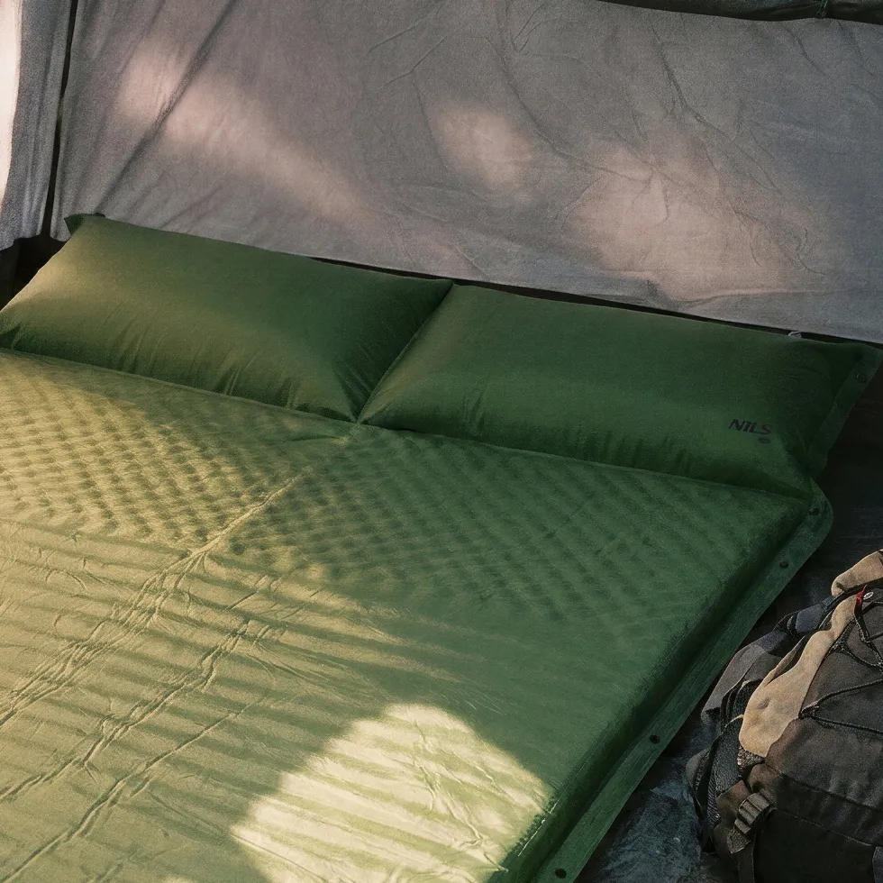 NILS Camp Zelfopblazende Slaapmat met Kussen - 2-persoons - Groen