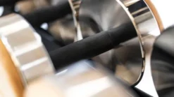 Nohrd Dumbbellset van 36 - Incl. Opbergrek - Walnoot