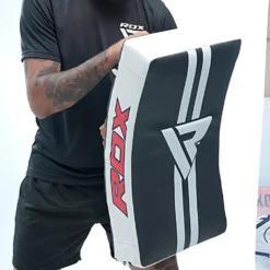 RDX Sports T1 Gebogen Stootkussen - Zwart