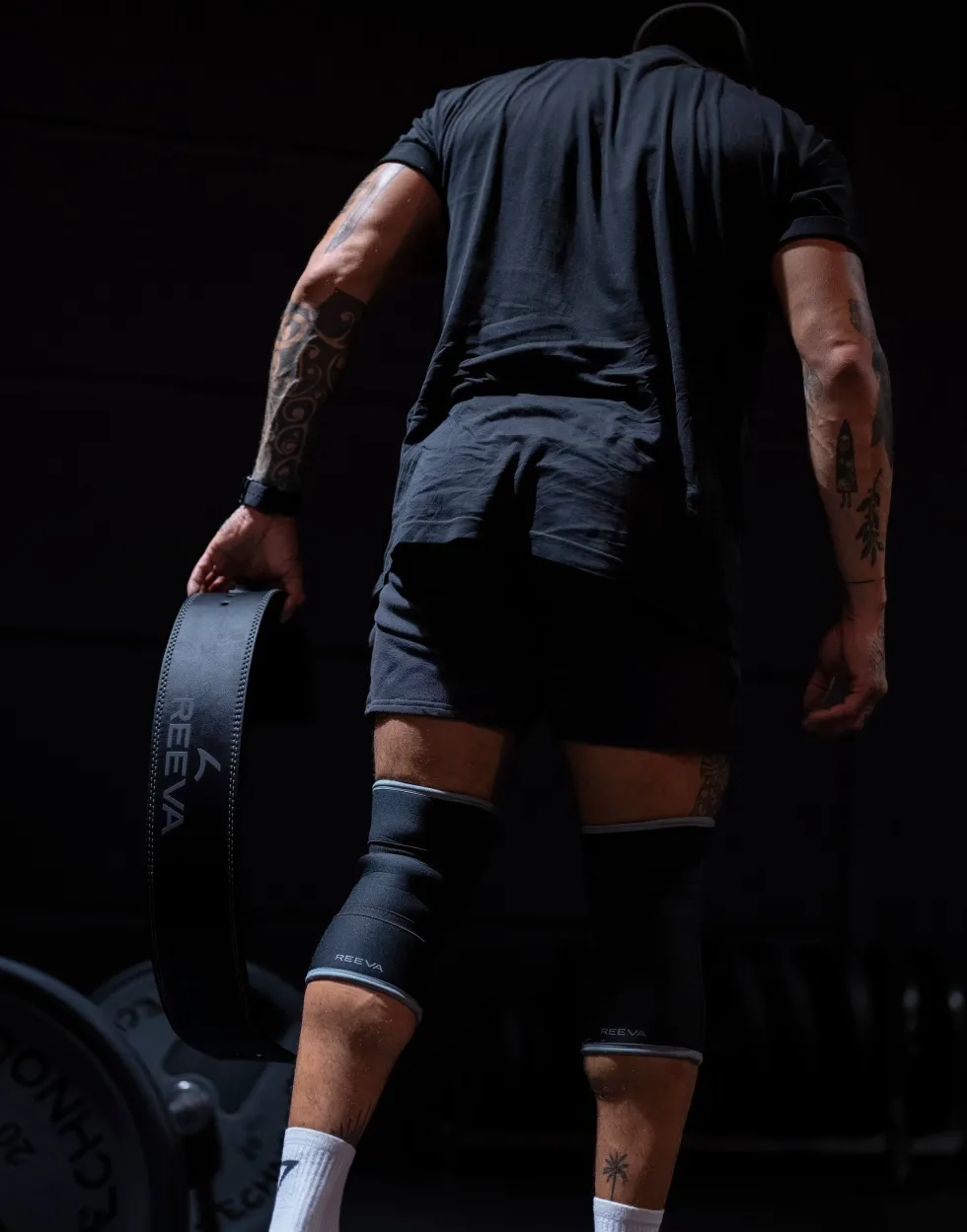 Reeva Powerlifting Knee Sleeves - Knie Bandages - 7 mm - Grijs