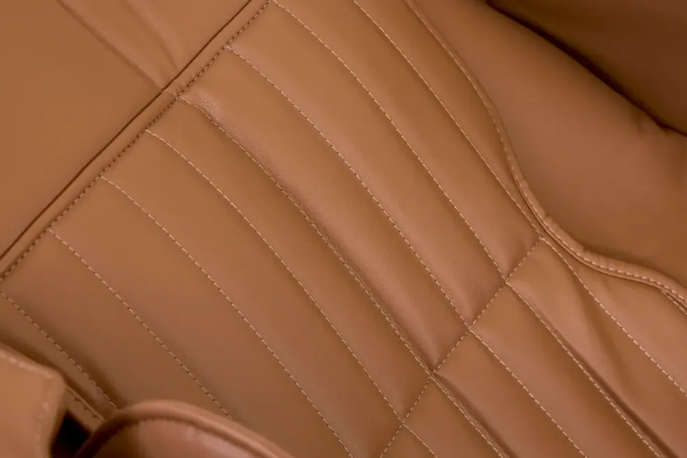 TotalSeat Massagestoel Elmo - Beige